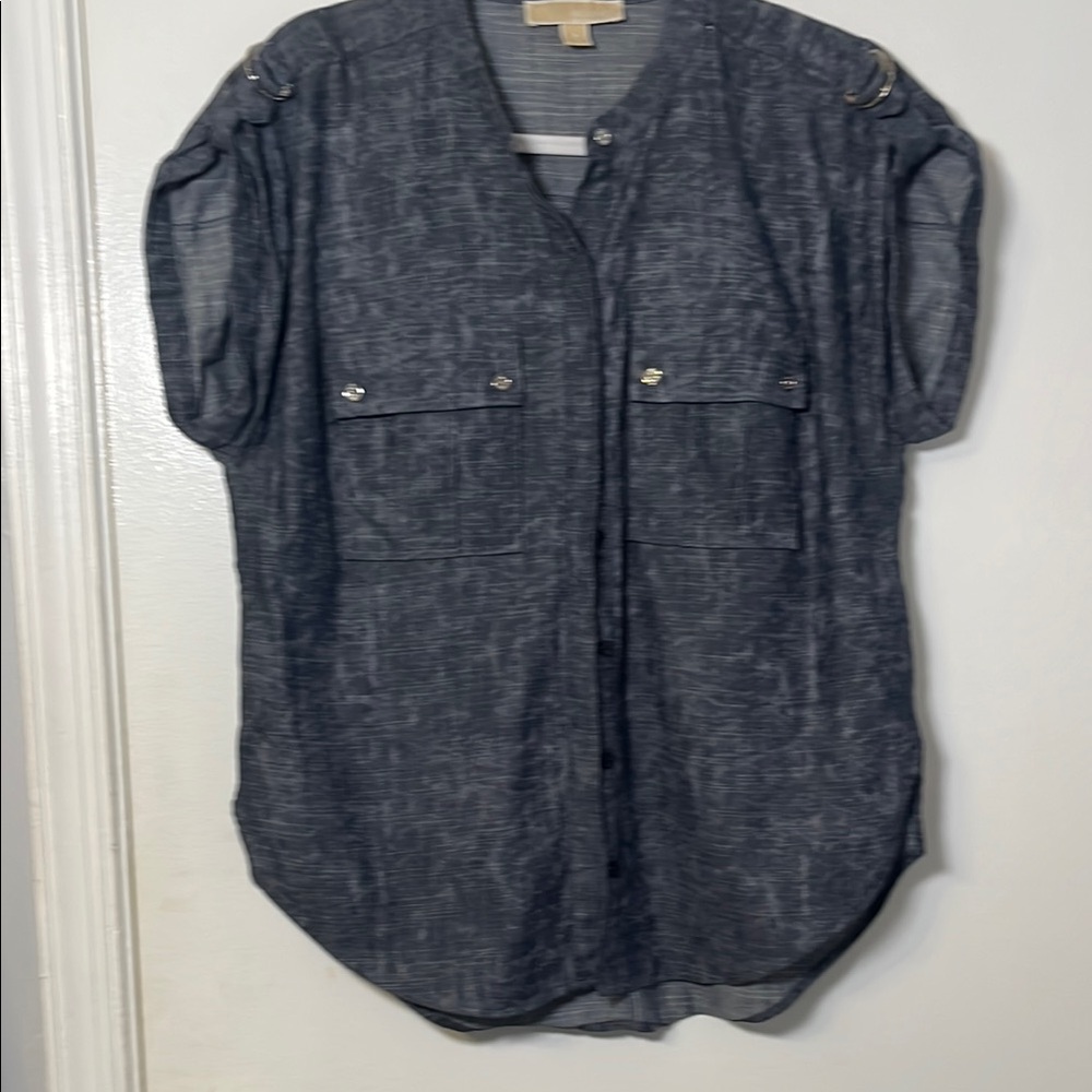 MICHAEL Michael Kors Charcoal Button-Up Blouse